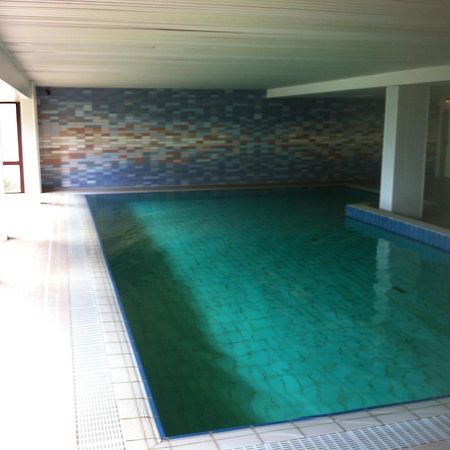 Traveloge Mit Schwimmbad Und Sauna Λίμπεκ Εξωτερικό φωτογραφία